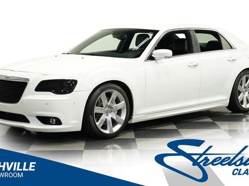 Used 2012 Chrysler 300 SRT8 w/ 19-Premium Speaker Group image 1