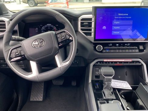 New 2025 Toyota Tundra Platinum image 8