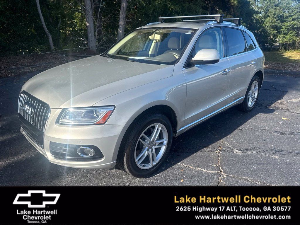 Used 2017 Audi Q5 2.0T Premium Plus w/ Technology Package AWD/4WD image 1
