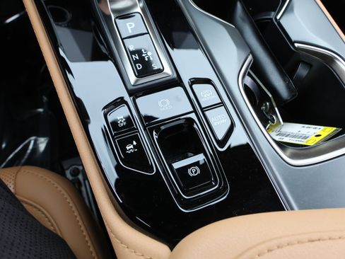 Used 2024 Lexus NX 450h+ AWD w/ Vision Package image 33