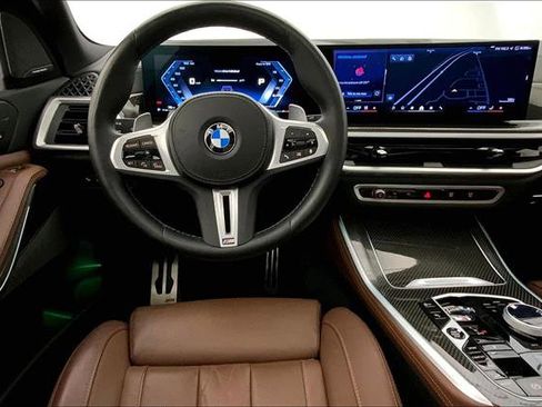 Certified 2024 BMW X5 M60i image 4