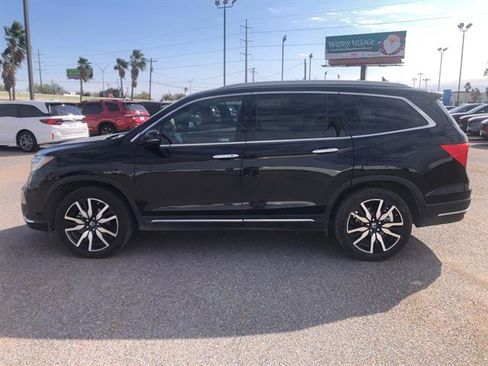Used 2020 Honda Pilot Touring image 4