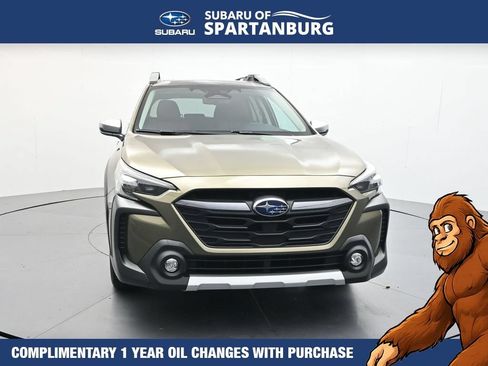 Used 2024 Subaru Outback Touring XT AWD/4WD image 2