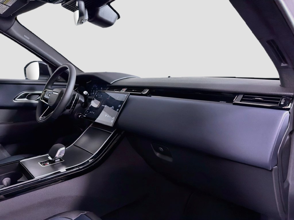 New 2026 Land Rover Range Rover Velar S AWD/4WD image 31