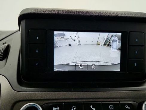 Used 2020 Ford Transit Connect XL image 18