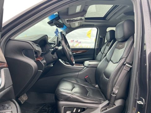 Used 2015 Cadillac Escalade ESV Premium image 14