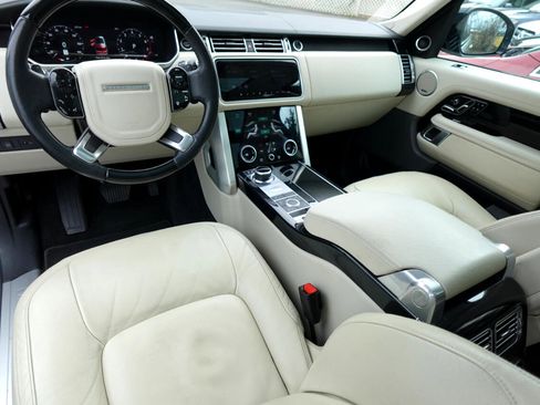 Used 2019 Land Rover Range Rover image 7