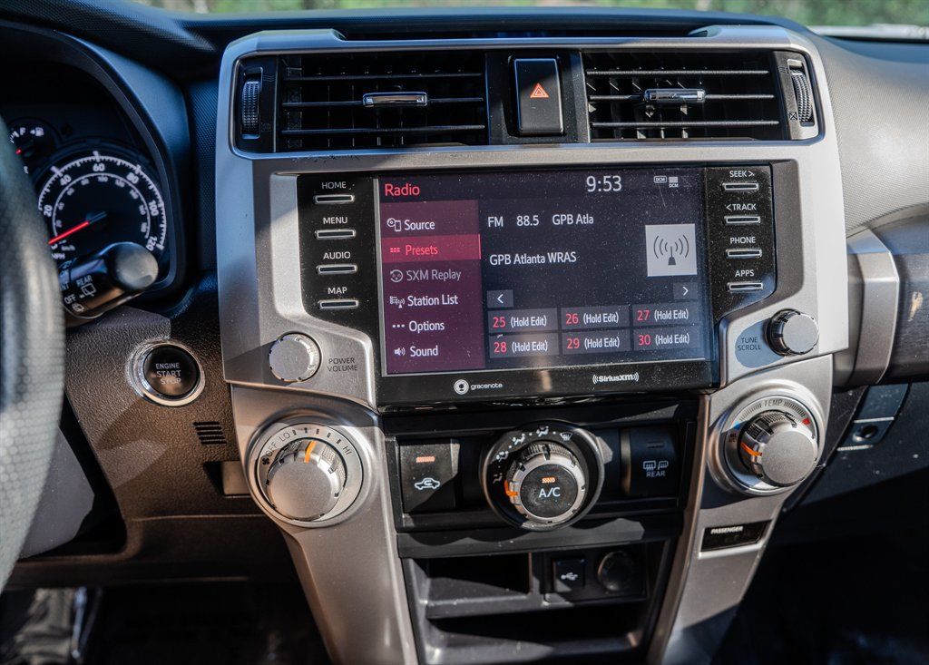 Used 2021 Toyota 4Runner SR5 AWD/4WD image 20