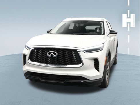 Used 2023 INFINITI QX60 Luxe w/ Cargo Package AWD/4WD image 2