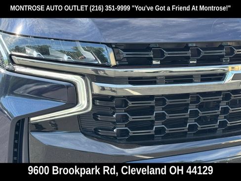 Used 2022 Chevrolet Tahoe Z71 w/ Z71 Off-Road Package AWD/4WD image 56
