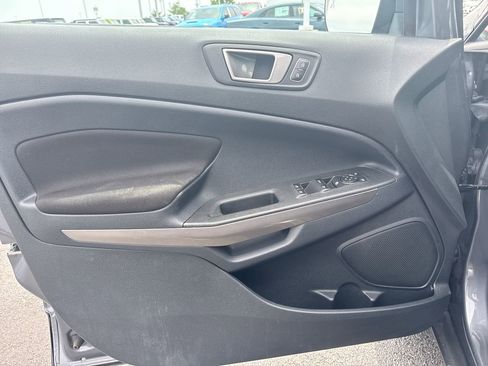 Used 2020 Ford EcoSport SE w/ SE Convenience Package FWD image 13
