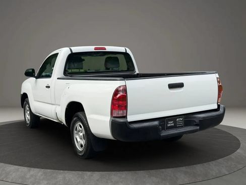 Used 2014 Toyota Tacoma 2WD Regular Cab image 6