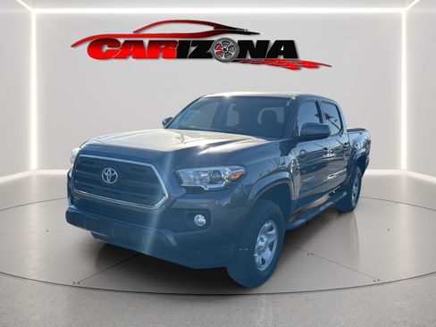 Used 2016 Toyota Tacoma SR5 w/ Towing Package RWD image 12