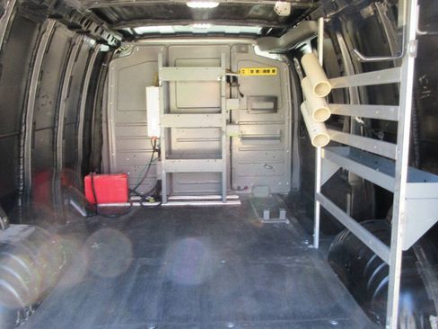 Used 2019 Chevrolet Express 2500 w/ Driver Convenience Package RWD image 40