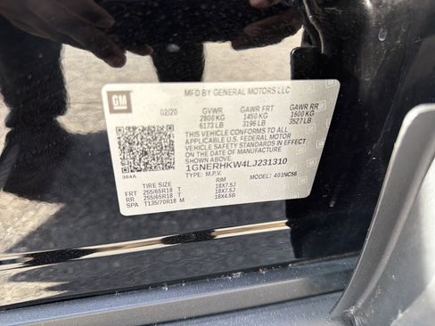 Used 2020 Chevrolet Traverse LT image 33