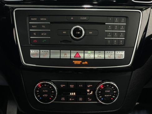 Used 2017 Mercedes-Benz GLS 550 4MATIC image 26