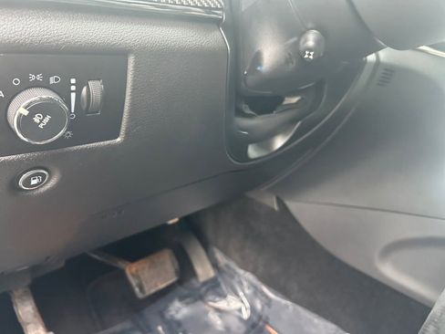 Used 2014 Jeep Grand Cherokee SRT8 w/ Luxury Group II image 21