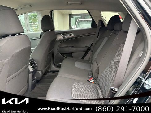 New 2026 Kia Sportage LX w/ LX Convenience Package AWD/4WD image 18