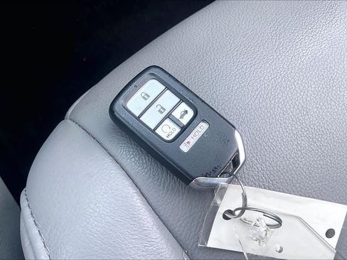 Used 2017 Honda Pilot EX-L image 15