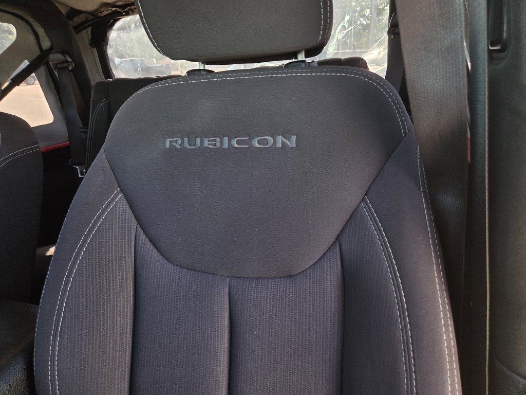 Used 2013 Jeep Wrangler Rubicon w/ PWR Convenience Group AWD/4WD image 17