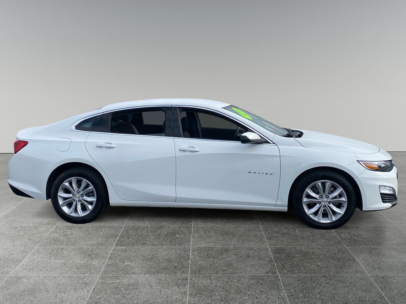 Used 2025 Chevrolet Malibu LT FWD image 6