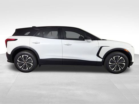 New 2026 Chevrolet Blazer EV LT FWD image 4