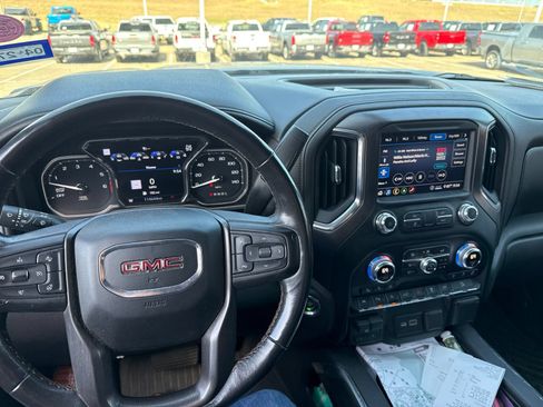 Used 2020 GMC Sierra 1500 AT4 w/ AT4 Premium Package AWD/4WD image 22
