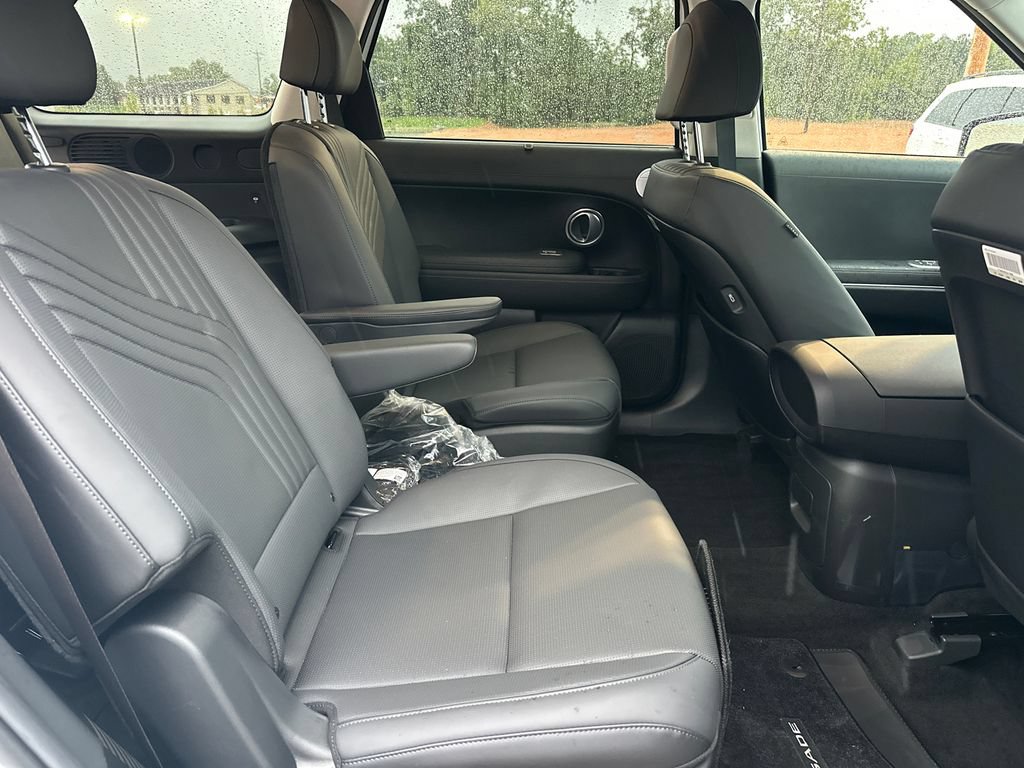 Used 2027 Hyundai Palisade SEL FWD image 16
