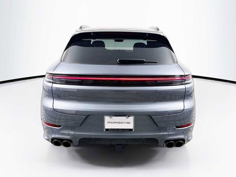New 2026 Porsche Cayenne GTS AWD/4WD image 26