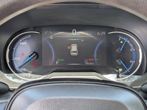 Used 2024 Toyota RAV4 LE AWD/4WD image 25