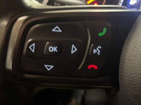 Used 2021 Jeep Gladiator Sport AWD/4WD image 20