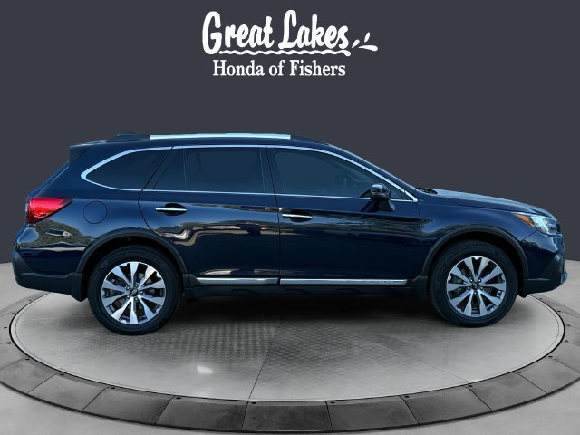 Used 2018 Subaru Outback 3.6R Touring w/ Popular Package #3 AWD/4WD image 6