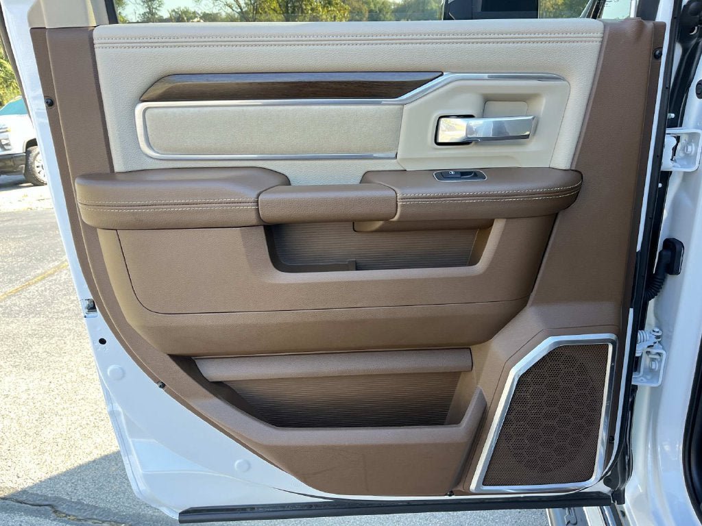 Used 2022 RAM 2500 Laramie AWD/4WD image 18