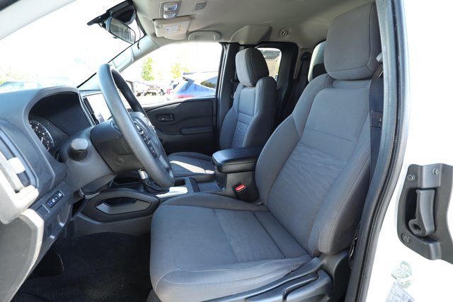 Used 2025 Nissan Frontier S AWD/4WD image 25