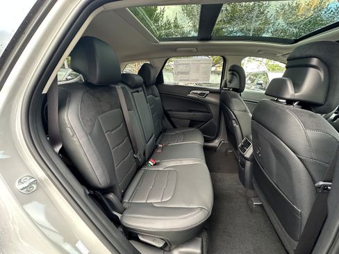 New 2026 Kia Sportage SX image 16