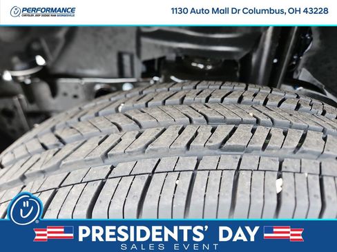 New 2025 Jeep Gladiator Sport image 11