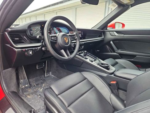 Certified 2022 Porsche 911 Carrera image 11
