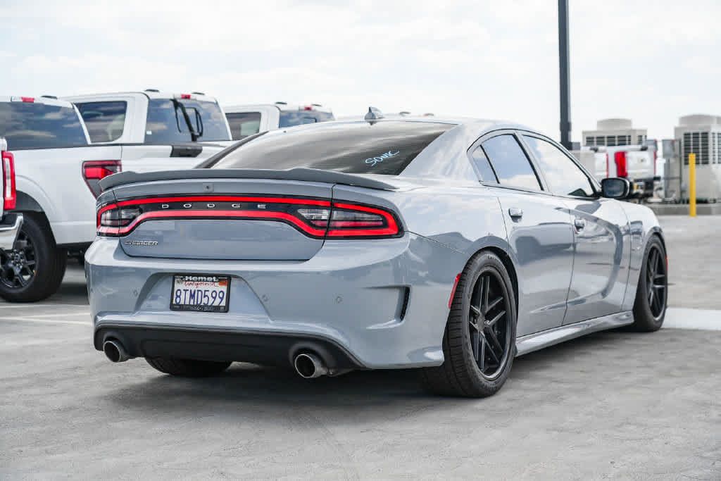 Used 2020 Dodge Charger R/T RWD image 5