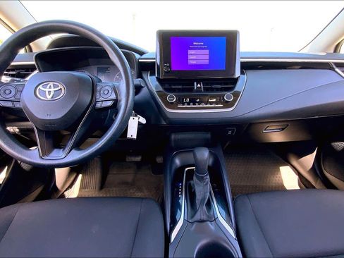 Used 2023 Toyota Corolla LE image 15