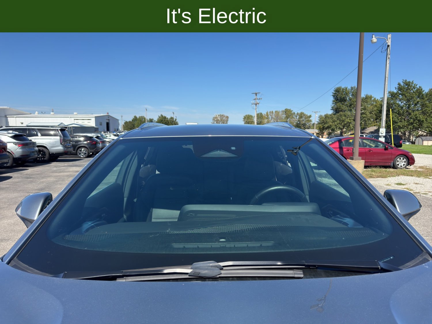 Certified 2024 Chevrolet Equinox EV LT FWD image 25