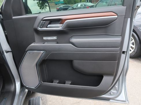 Used 2024 GMC Sierra 1500 Denali AWD/4WD image 44