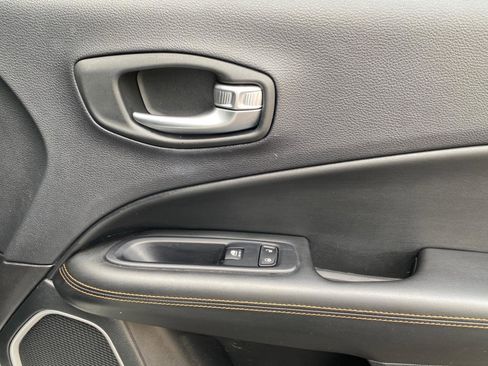 Used 2018 Jeep Compass Limited w/ Navigation Group FWD image 52