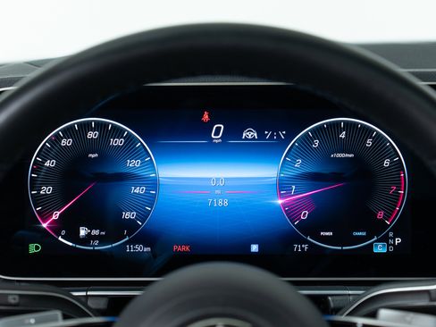 Certified 2024 Mercedes-Benz GLE 350 4MATIC image 18