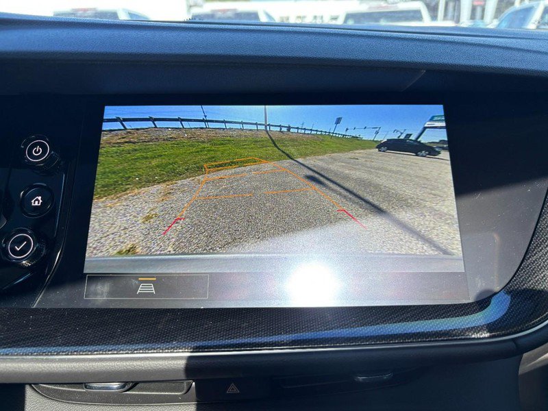 Used 2023 Buick Envision Essence w/ Sport Touring Package AWD/4WD image 20