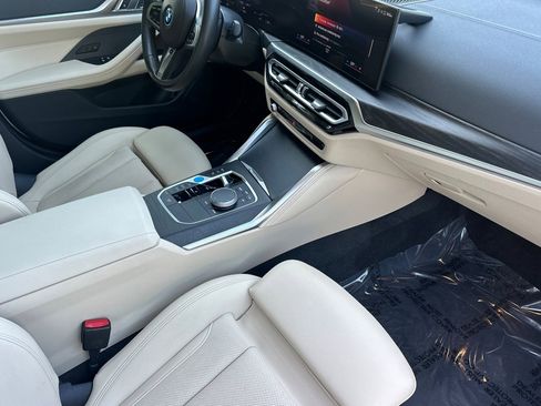 Used 2023 BMW i4 eDrive40 w/ M Sport Package RWD image 19