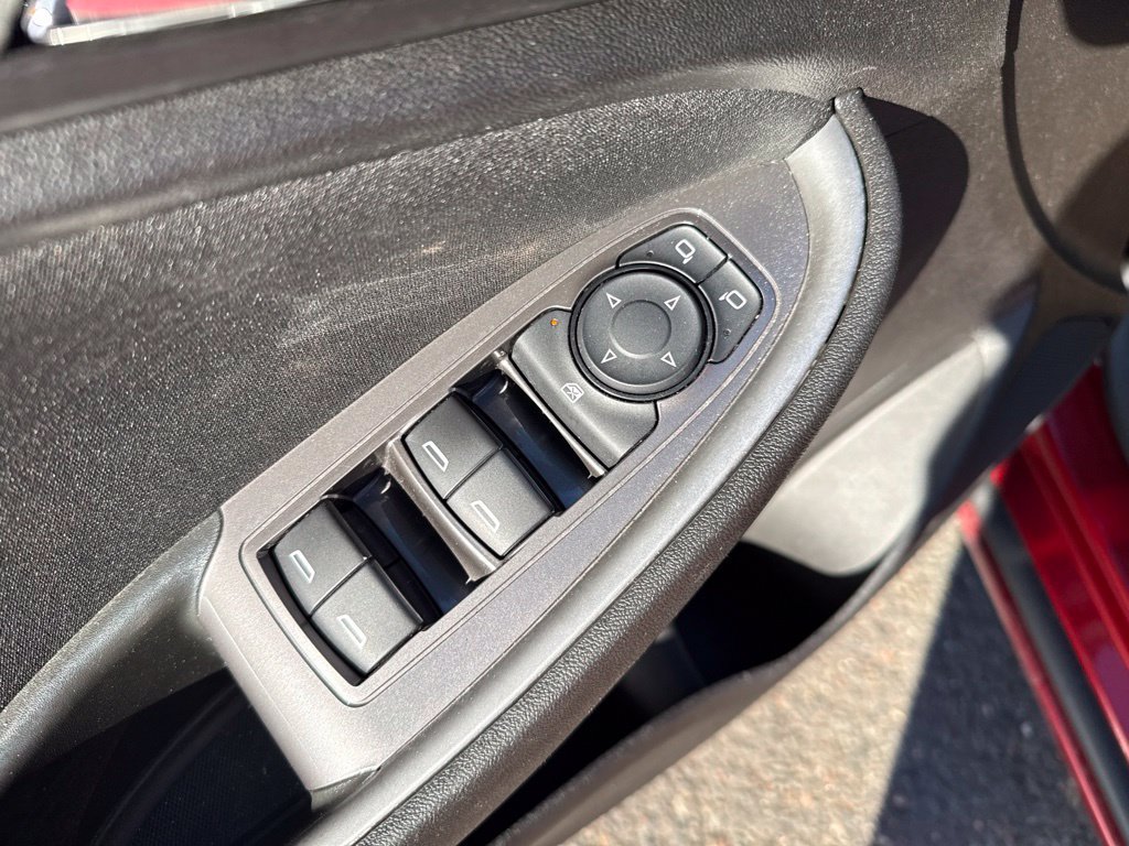Used 2024 Chevrolet Malibu RS FWD image 21