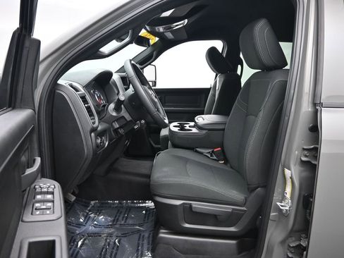 New 2026 RAM 2500 Tradesman AWD/4WD image 22