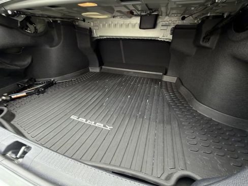 Used 2022 Toyota Camry XSE FWD image 29
