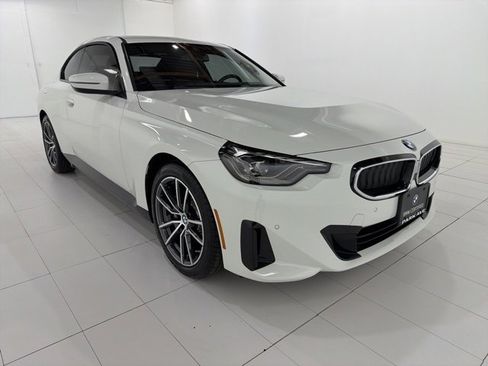 Certified 2023 BMW 230i xDrive Coupe w/ Convenience Package image 7