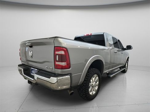 Used 2019 RAM 3500 Laramie image 7